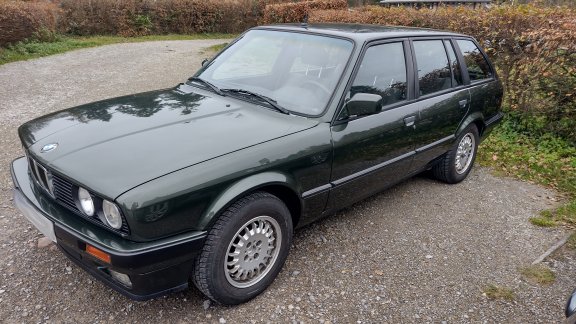 BMW 318i